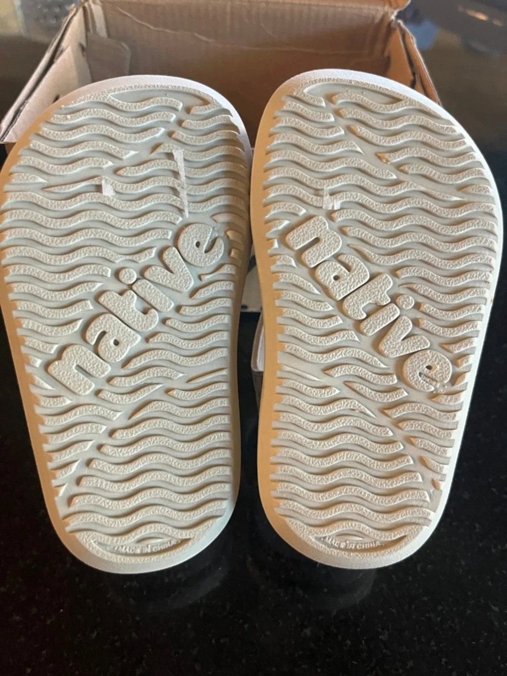 Native sandals - Picture 3 of 6